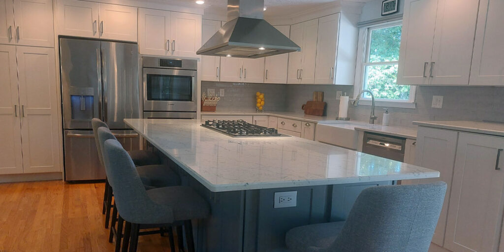 New Kitchen with Hidden Laundry Enclosure