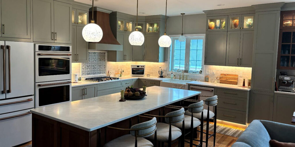 A Warm, Elegant Kitchen & Bath in Southington, CT